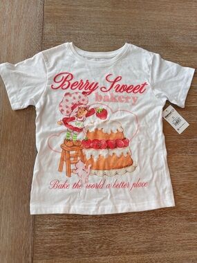 NWT Berry Sweet Strawberry Shortcake Girls' Graphic Tee